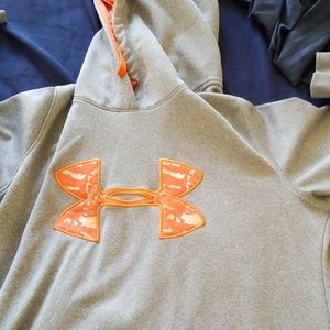 Under armour Sweatshirts